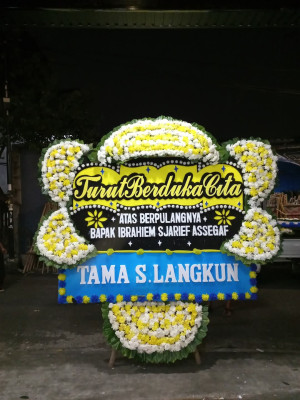 Papan Bunga Duka di Banyusoco